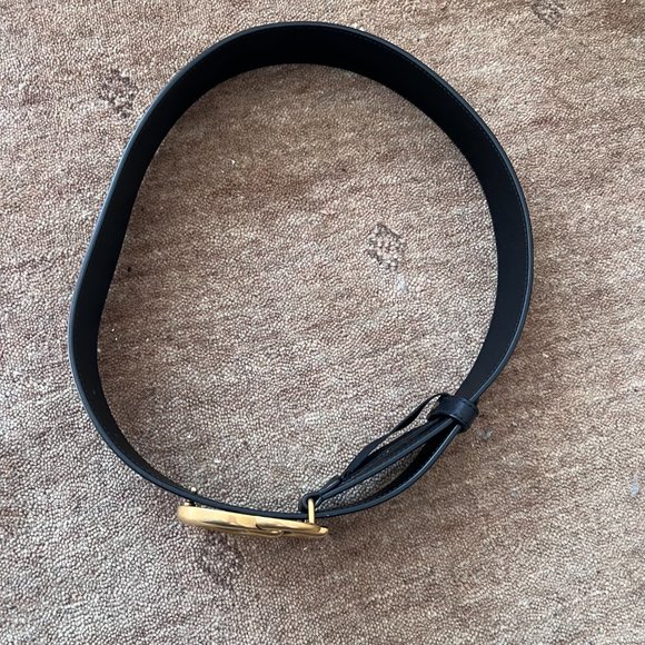 AUTH GUCCI Marmont leather belt with shiny buckle main image 11
